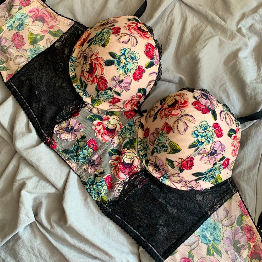 Victoria’s Secret Pink Long Line Lace Bra Corset Top Floral Lace